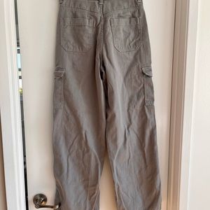 H&M Divided carpenter cargo pants size 4